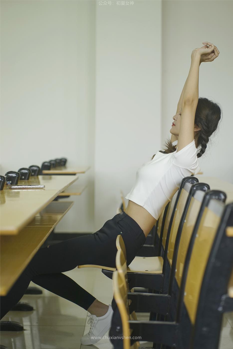 图片[46]-初夏女神 NO.033 依依 邻家女孩-毕业季[140P] – 速更版-美库