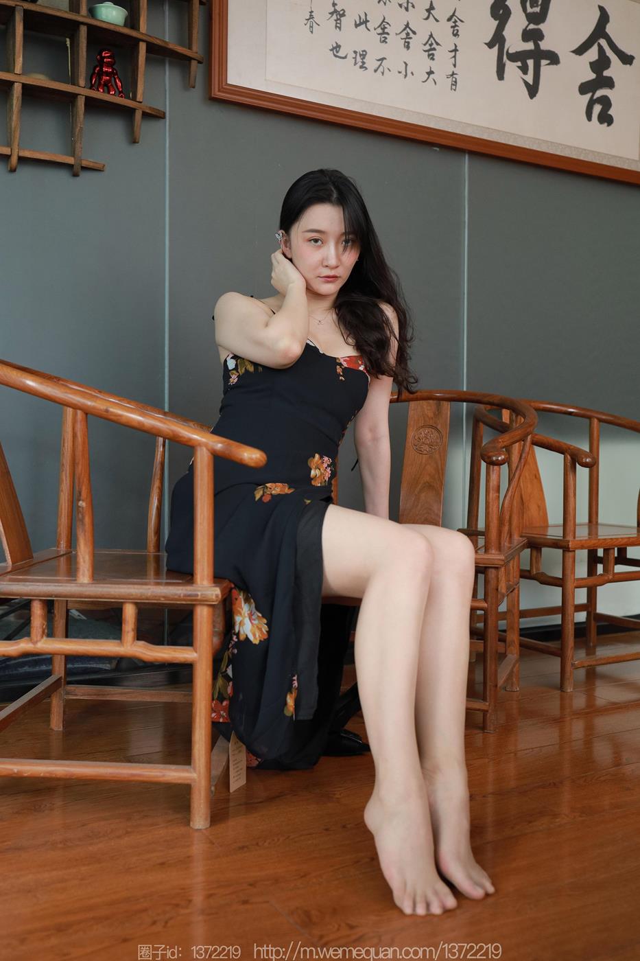 图片[52]-[IESS异思趣向] 2023.04.14 丝享家1421：秋秋《花裙女人》[86P] – 速更版-美库