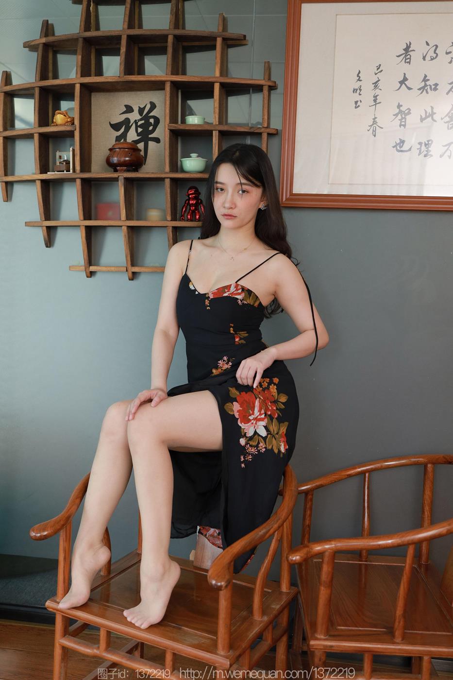 图片[61]-[IESS异思趣向] 2023.04.14 丝享家1421：秋秋《花裙女人》[86P] – 速更版-美库