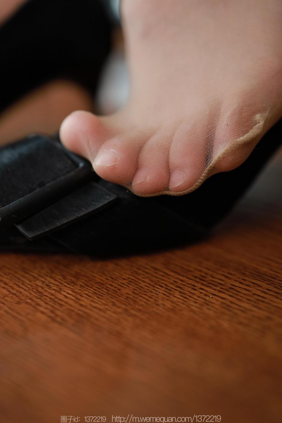 图片[71]-[IESS异思趣向] 2023.04.14 丝享家1421：秋秋《花裙女人》[86P] – 速更版-美库