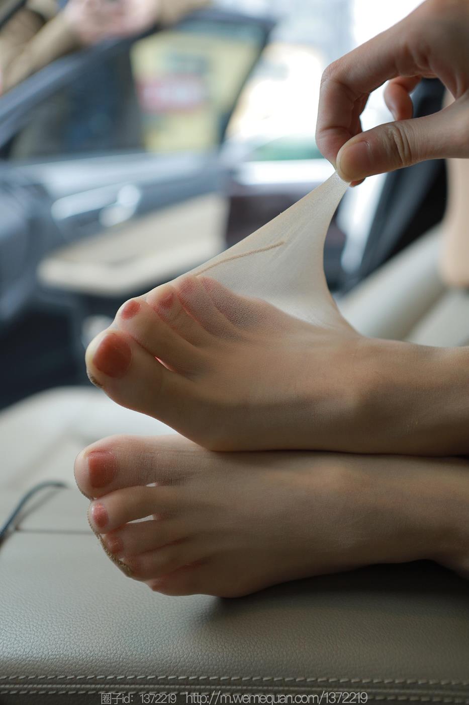 图片[51]-[IESS异思趣向] 2023.04.16 丝享家1423：团团《车里漫步》[87P] – 速更版-美库