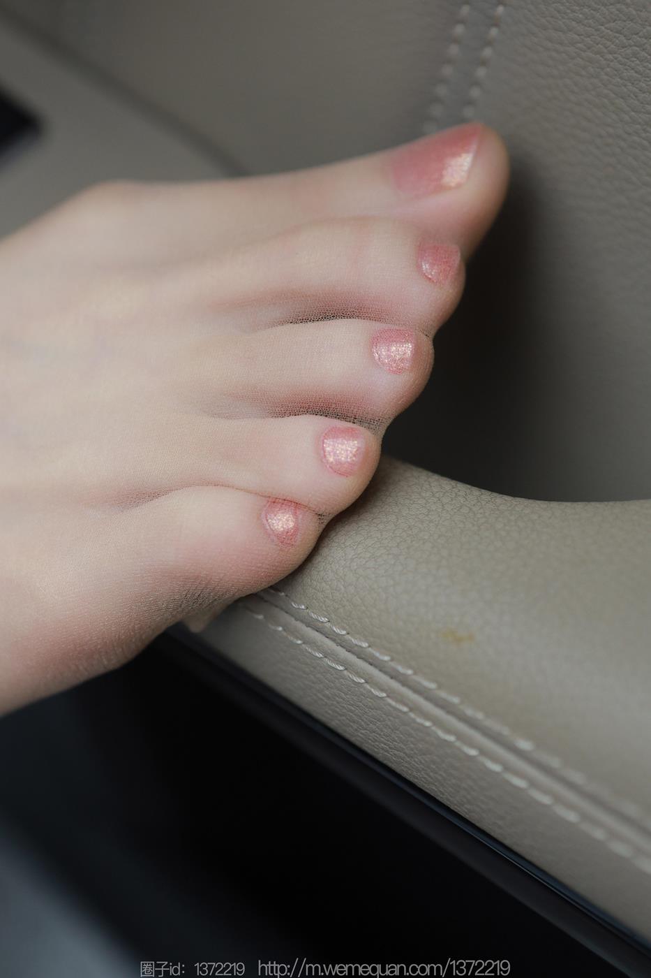 图片[73]-[IESS异思趣向] 2023.04.16 丝享家1423：团团《车里漫步》[87P] – 速更版-美库