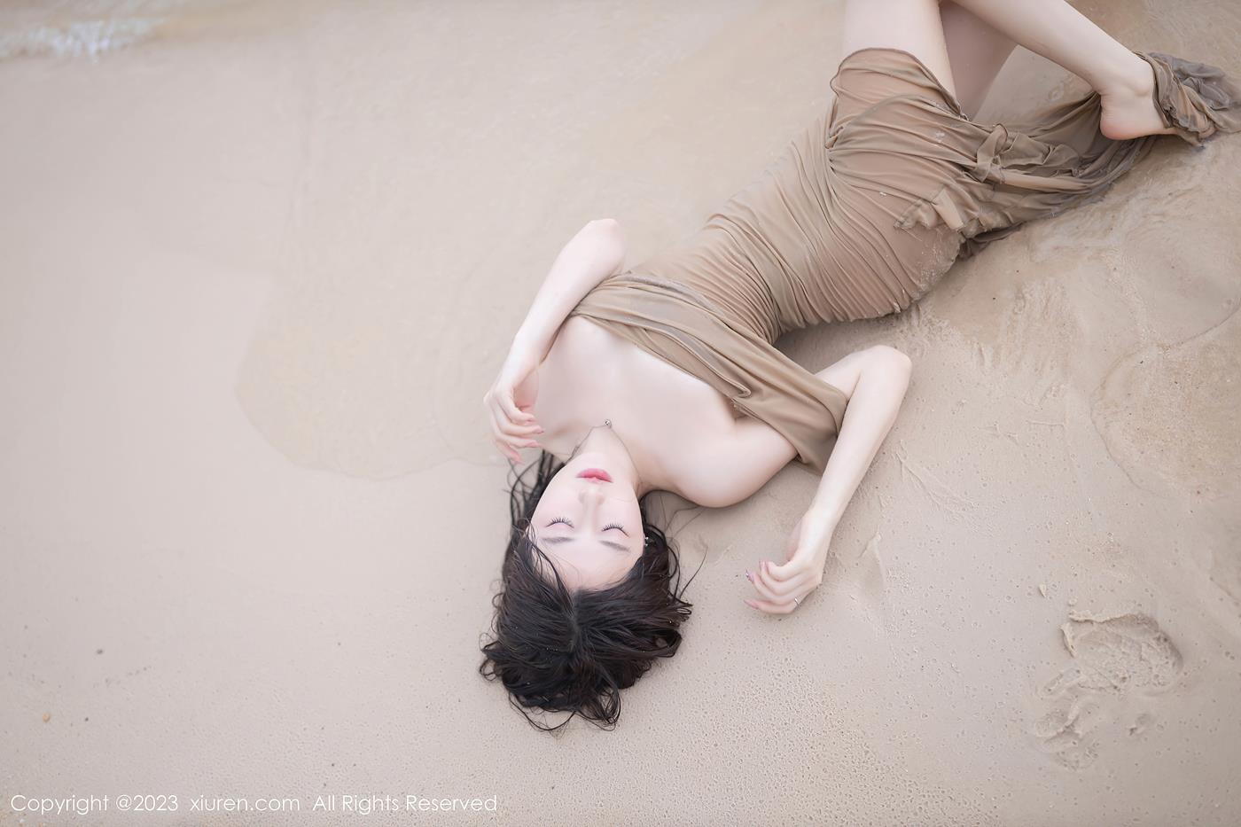 图片[41]-[Xiuren秀人网]2023.08.25 NO.7288 鱼子酱Fish 沙滩与美女 [46+1P] – 速更版-美库