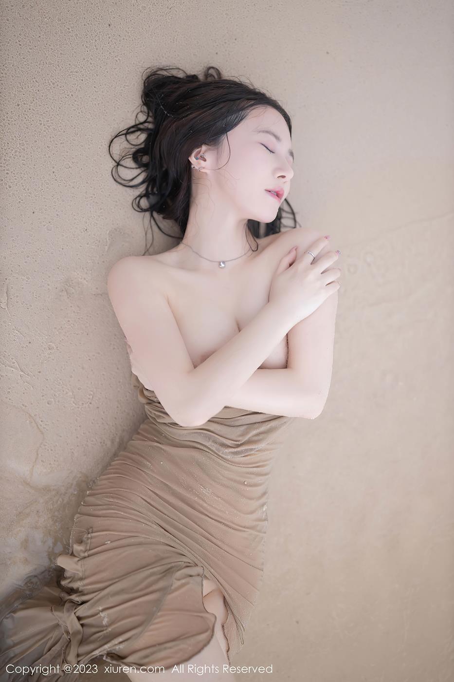 图片[42]-[Xiuren秀人网]2023.08.25 NO.7288 鱼子酱Fish 沙滩与美女 [46+1P] – 速更版-美库