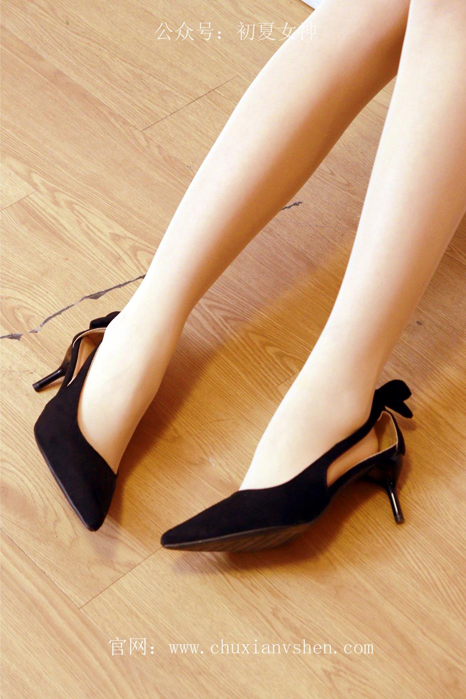 图片[53]-初夏女神 NO.035 依依 家教工装搭配高跟鞋[120P] – 速更版-美库