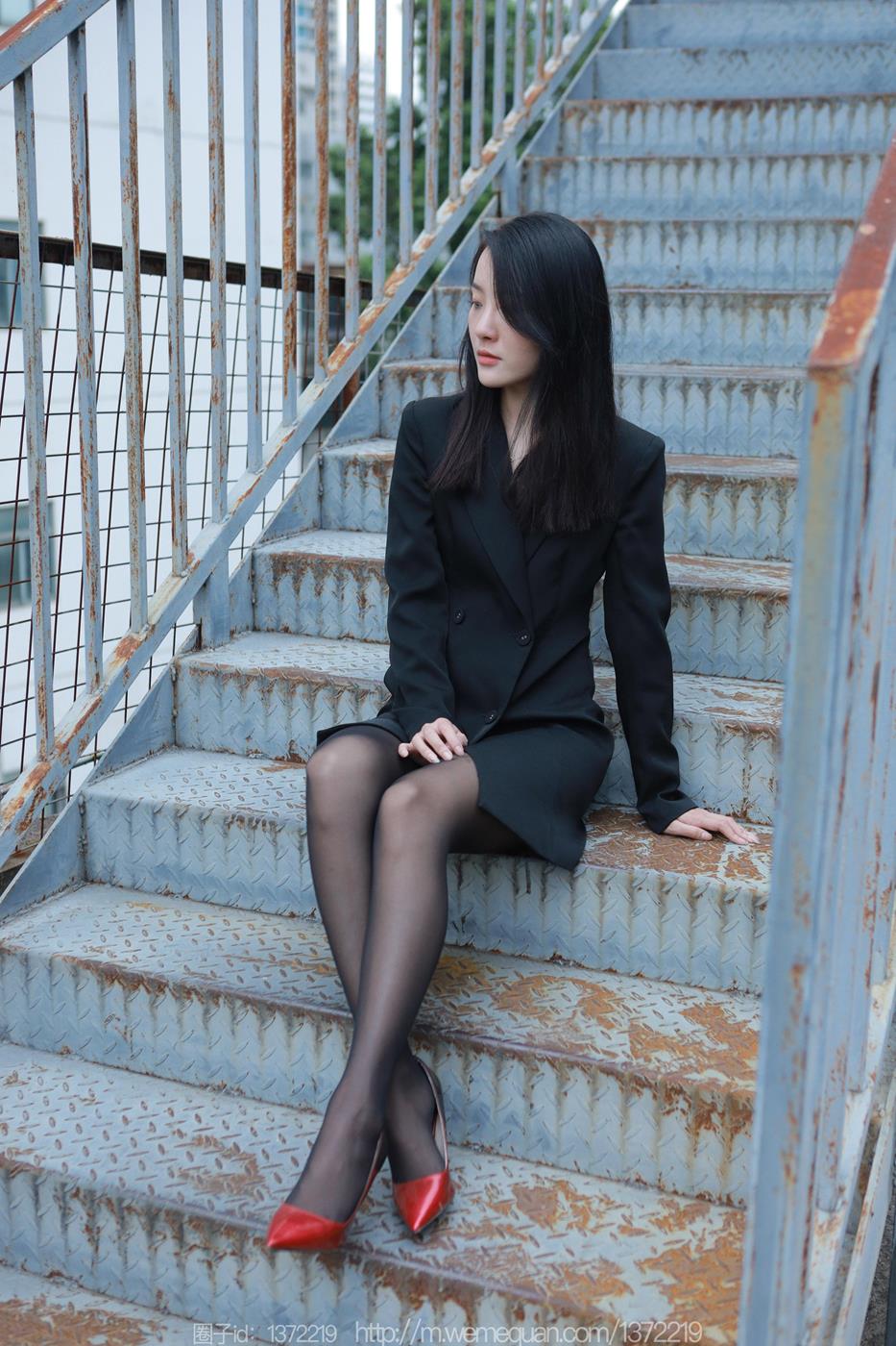 图片[58]-[IESS异思趣向] 2023.04.18 丝享家1425：婉萍《小辣椒》[85P] – 速更版-美库