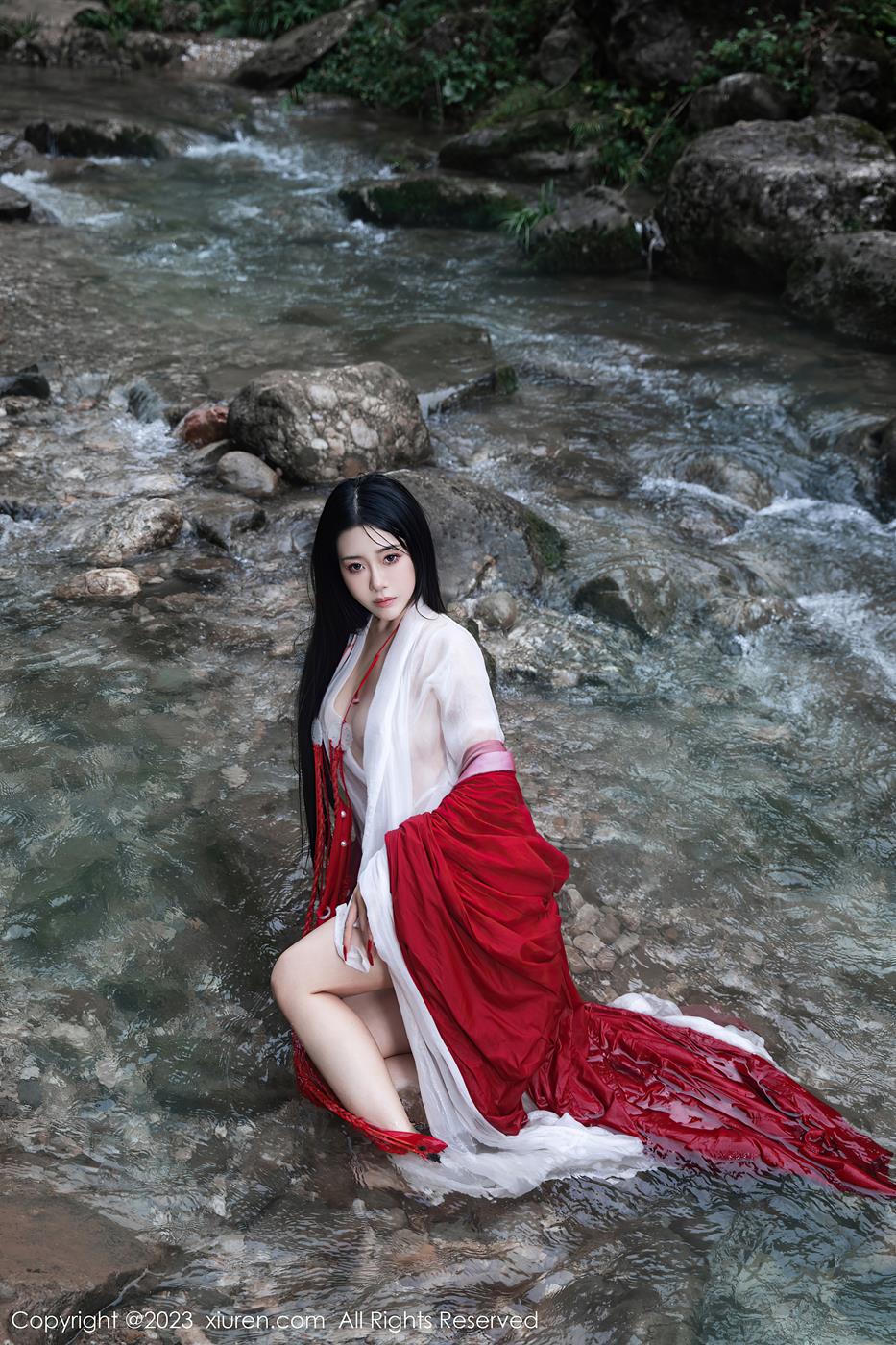 图片[19]-[Xiuren秀人网]2023.08.28 NO.7295 严利娅Yuliya 白日依山尽 [36+1P] – 速更版-美库