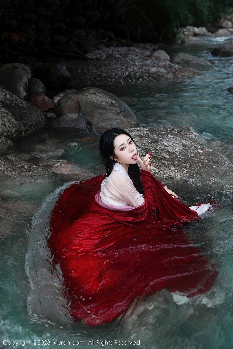 图片[21]-[Xiuren秀人网]2023.08.28 NO.7295 严利娅Yuliya 白日依山尽 [36+1P] – 速更版-美库