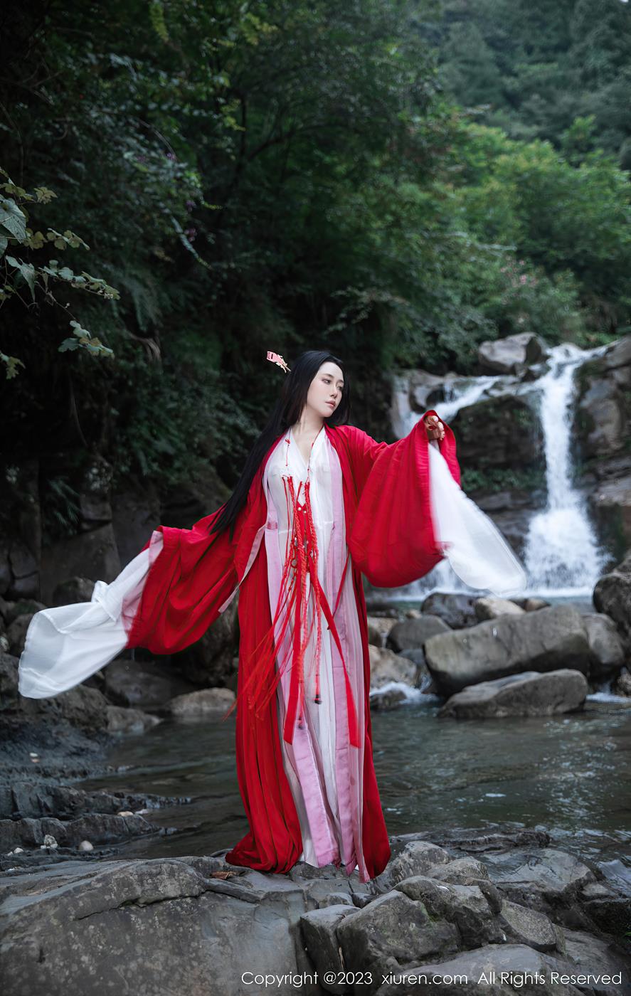 图片[36]-[Xiuren秀人网]2023.08.28 NO.7295 严利娅Yuliya 白日依山尽 [36+1P] – 速更版-美库