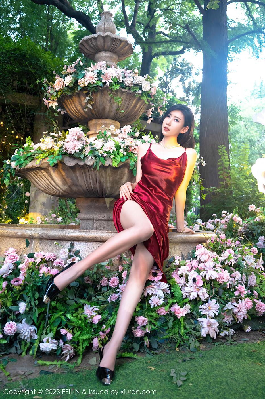 图片[16]-[FEILIN嗲囡囡] 2023.08.29 VOL.467 章芃芃 长裙美腿[39P] – 速更版-美库
