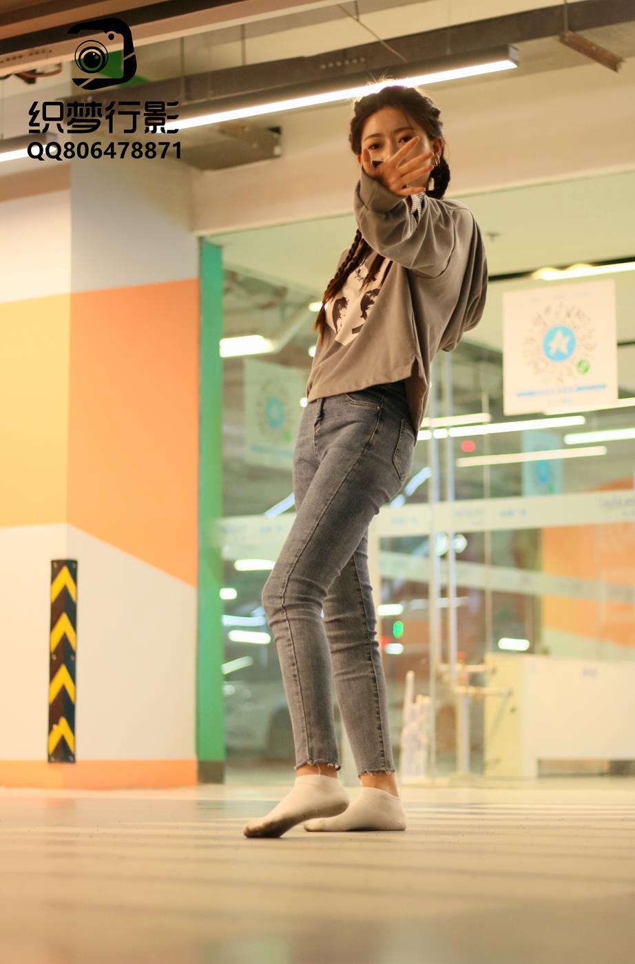 图片[44]-[织梦映像]NO.026 地下车库-光影交错的人生[250P] – 速更版-美库