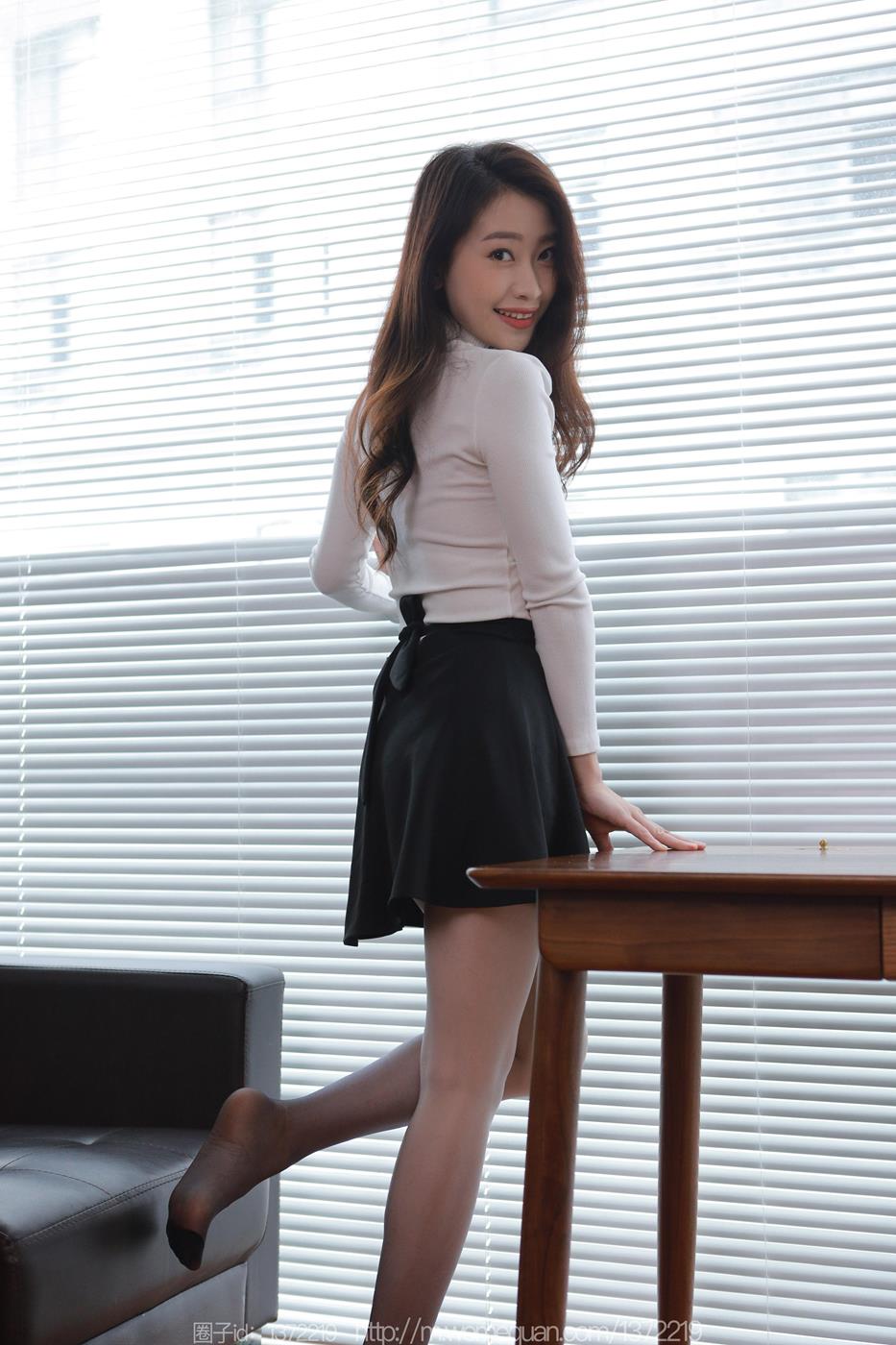 图片[49]-[IESS异思趣向] 2023.04.21 丝享家1428：小婕《甜甜的微笑》[90P] – 速更版-美库