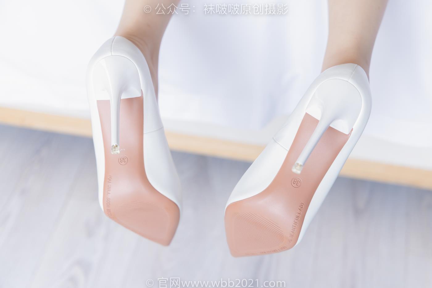 图片[46]-[BoBoSocks袜啵啵]NO.275小甜豆-高跟鞋、板鞋、单腿黑丝、单腿白棉袜、裸足[200P] – 速更版-美库