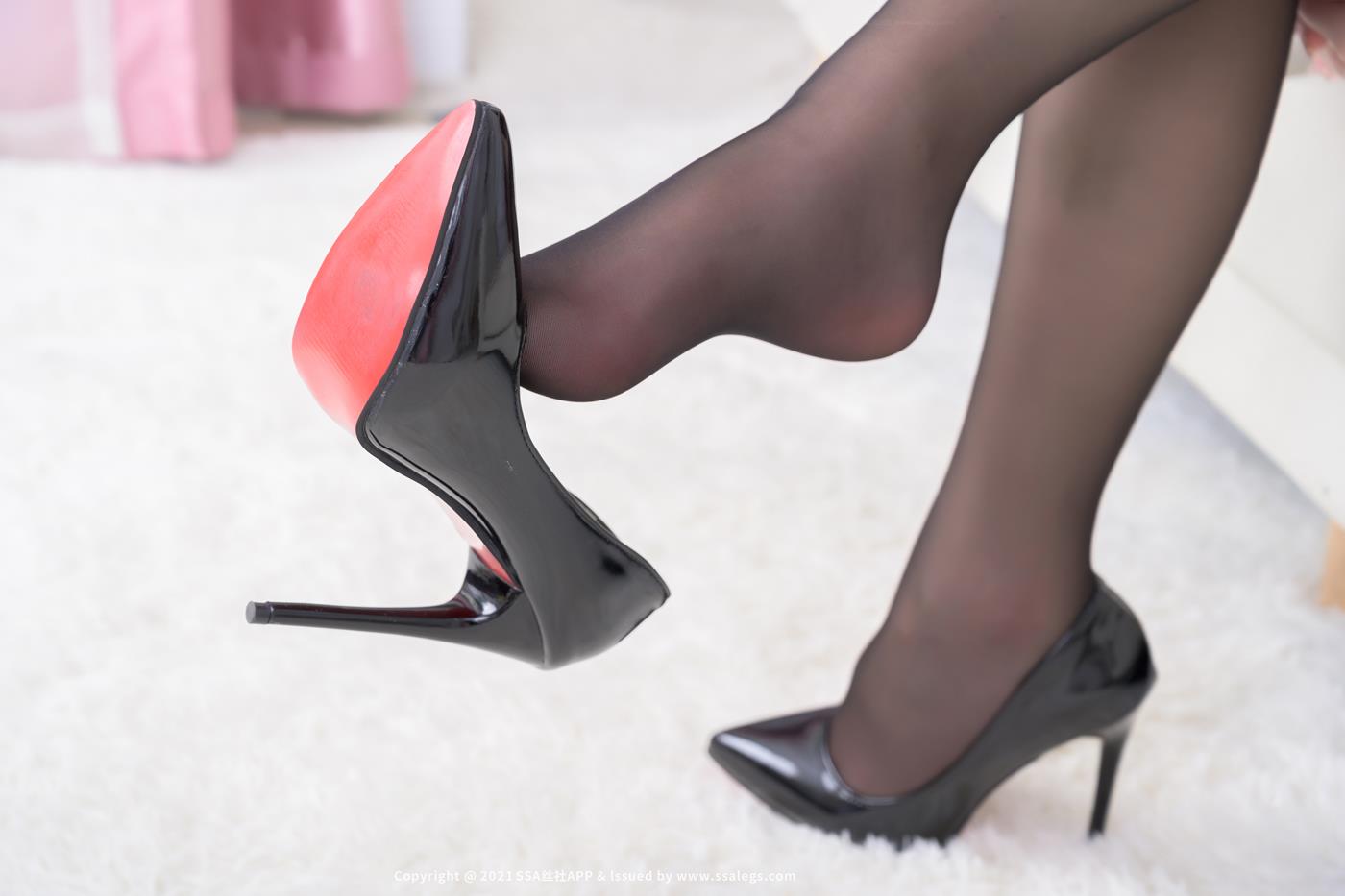 图片[32]-[SSA丝社]超清写真 NO.784 模特囡囡的黑丝袜（上）[133P] – 速更版-美库