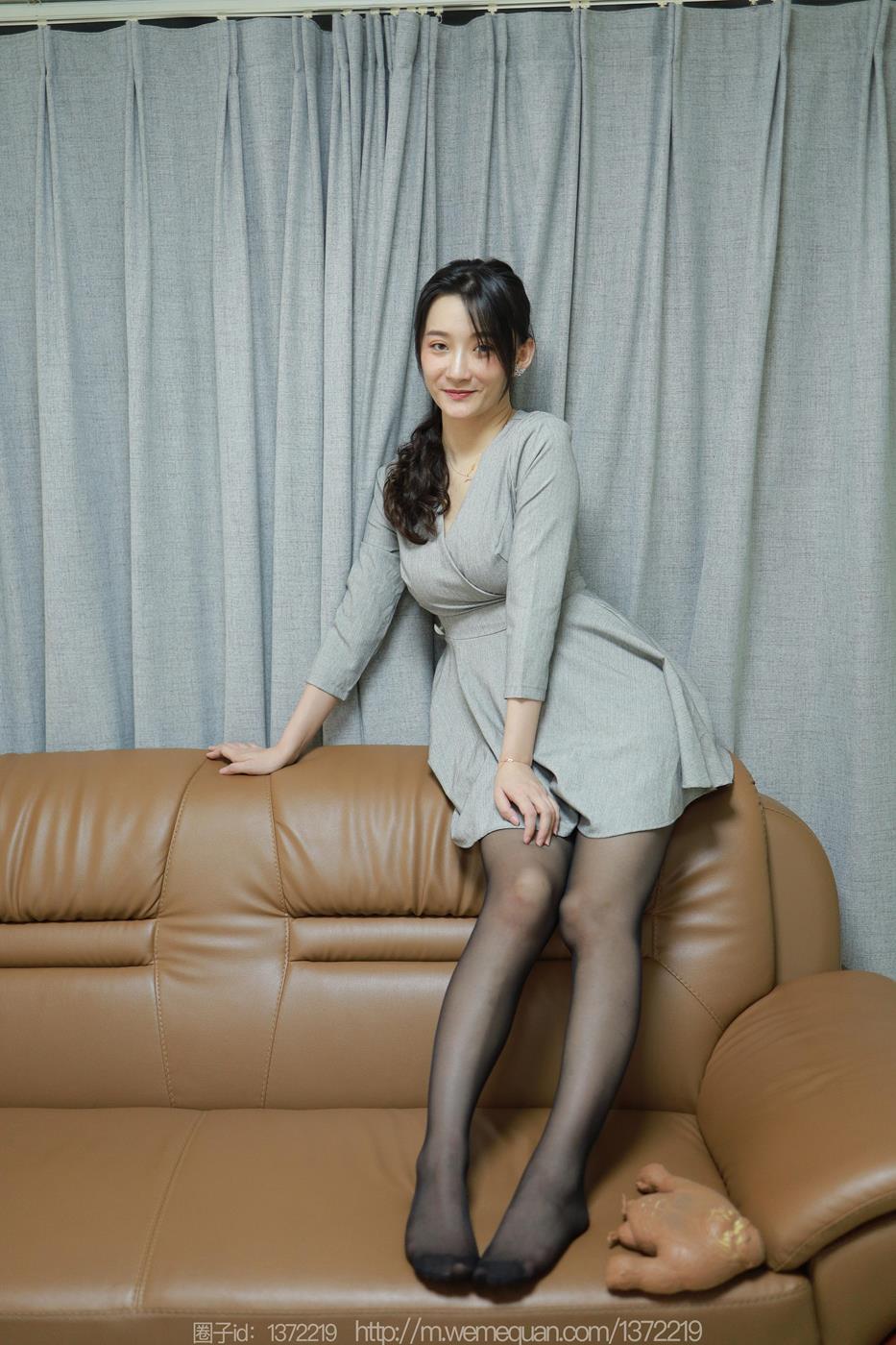 图片[67]-[IESS异思趣向] 2023.04.22 丝享家1429：秋秋《沙发上的女人》[87P] – 速更版-美库