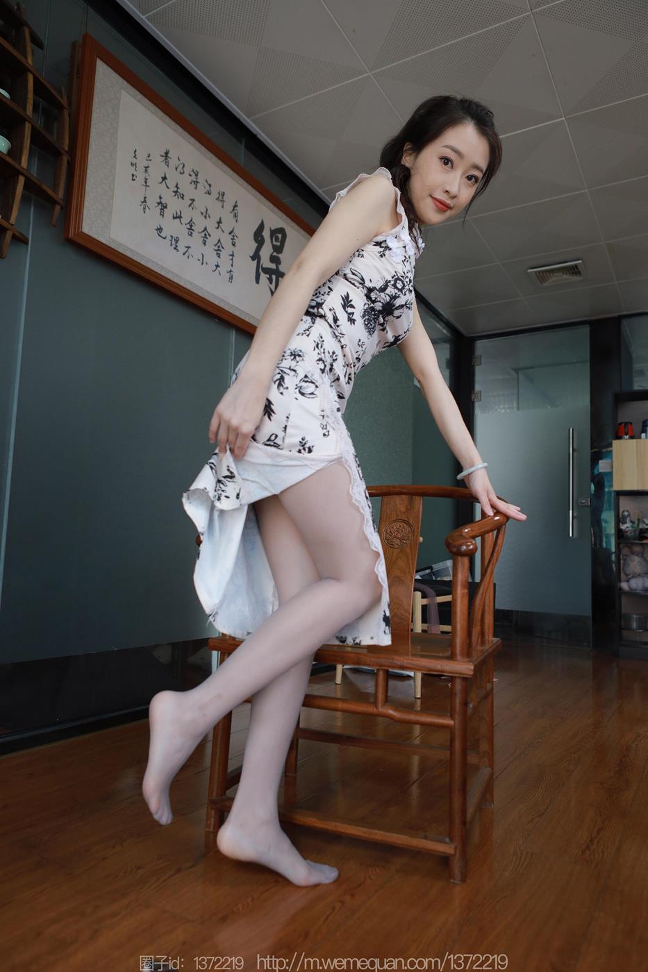 图片[37]-[IESS异思趣向] 2023.04.25 丝享家1432：小婕《灰斯旗袍》[85P] – 速更版-美库