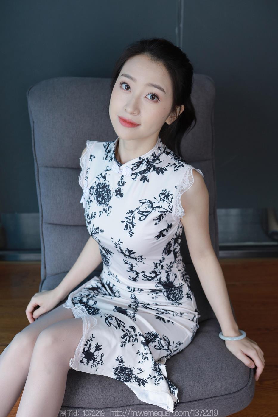 图片[43]-[IESS异思趣向] 2023.04.25 丝享家1432：小婕《灰斯旗袍》[85P] – 速更版-美库