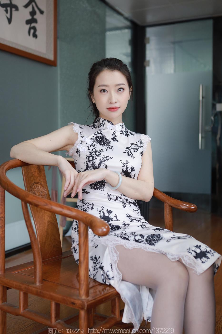 图片[81]-[IESS异思趣向] 2023.04.25 丝享家1432：小婕《灰斯旗袍》[85P] – 速更版-美库