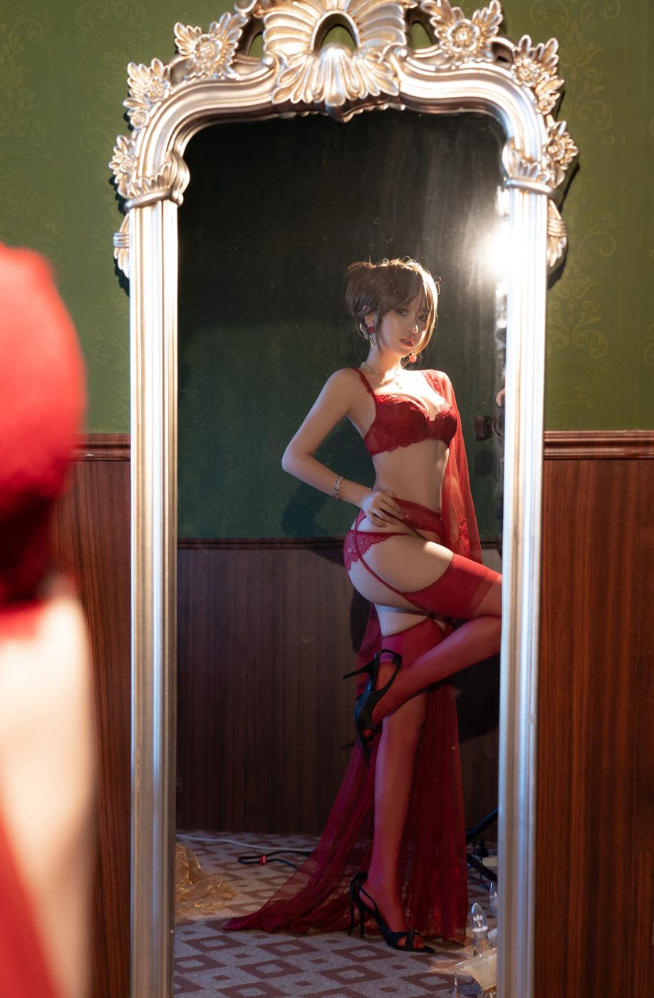 图片[31]-过期米线线喵 – 温柔小妈[47P] – 速更版-美库