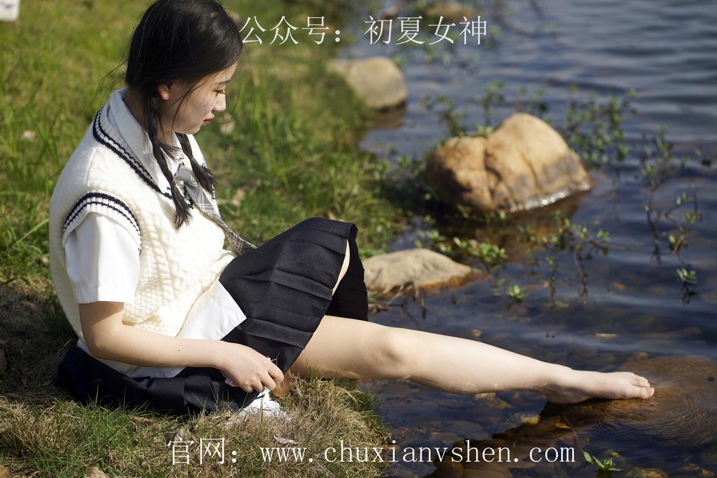 图片[12]-初夏女神 NO.039 念念 春秋JK套搭配三叶草贝壳头鞋[115P] – 速更版-美库