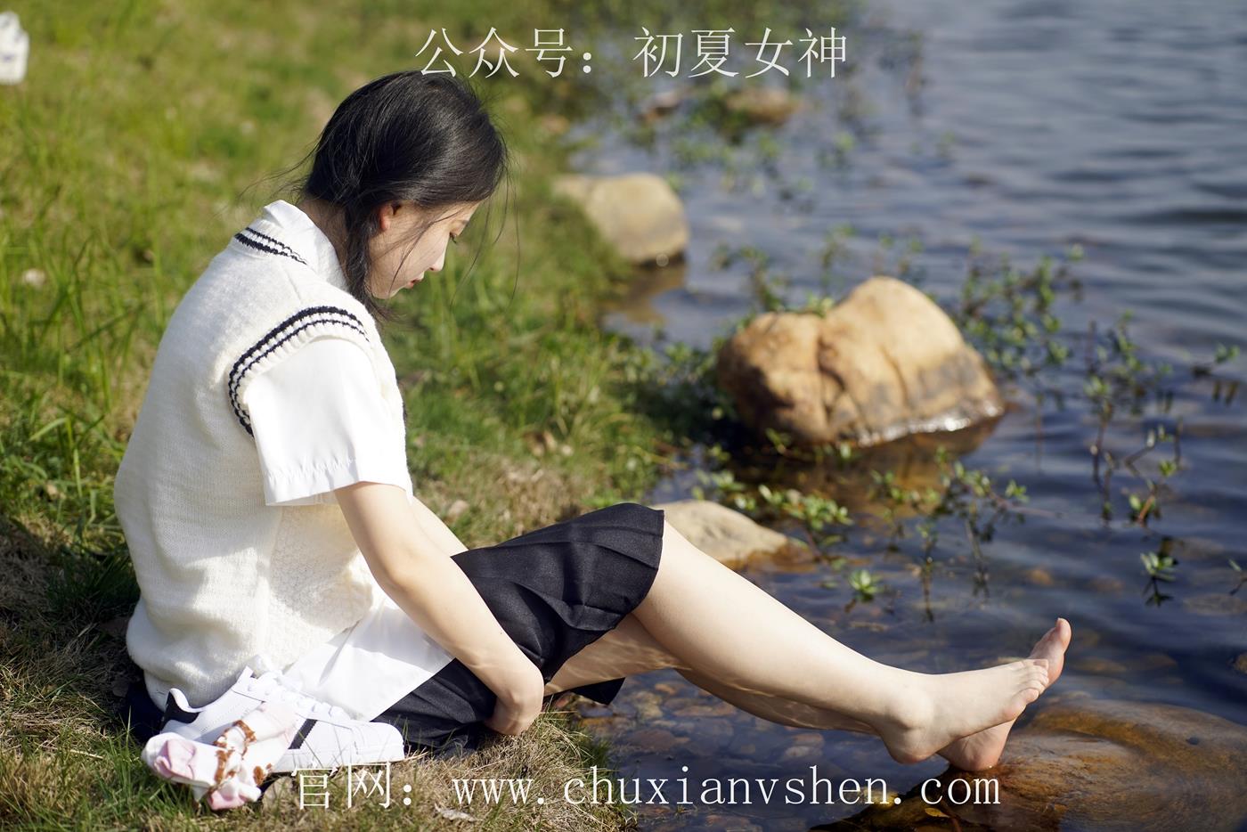 图片[14]-初夏女神 NO.039 念念 春秋JK套搭配三叶草贝壳头鞋[115P] – 速更版-美库