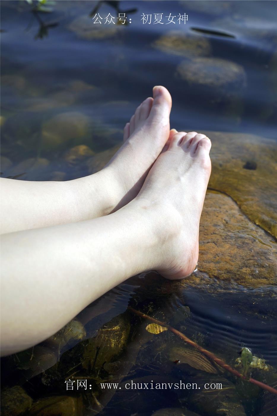 图片[15]-初夏女神 NO.039 念念 春秋JK套搭配三叶草贝壳头鞋[115P] – 速更版-美库