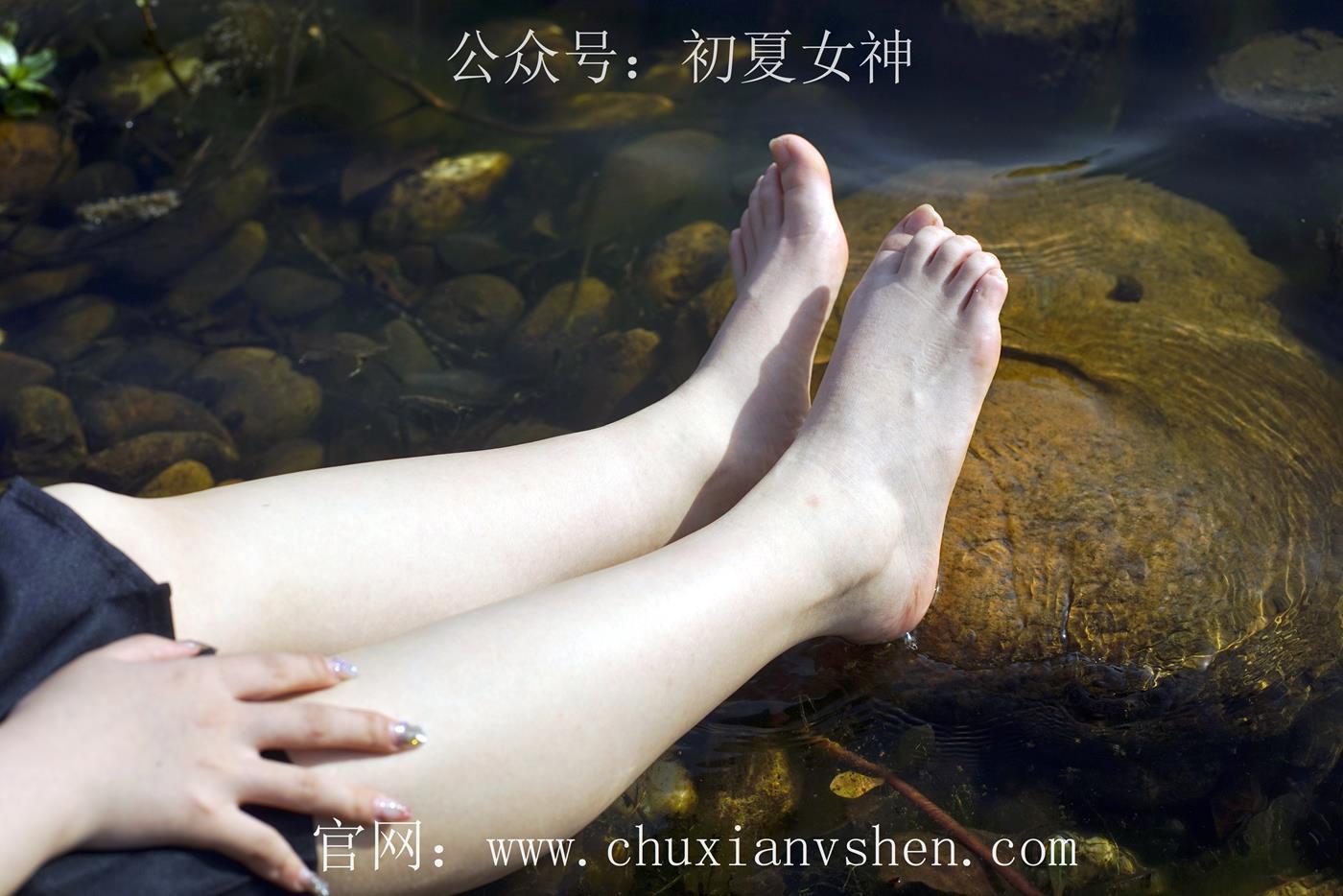 图片[17]-初夏女神 NO.039 念念 春秋JK套搭配三叶草贝壳头鞋[115P] – 速更版-美库