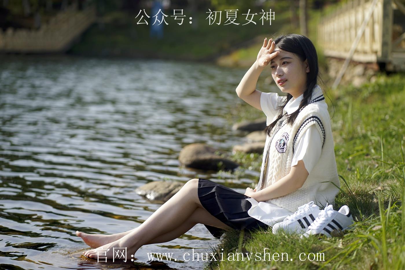 图片[22]-初夏女神 NO.039 念念 春秋JK套搭配三叶草贝壳头鞋[115P] – 速更版-美库