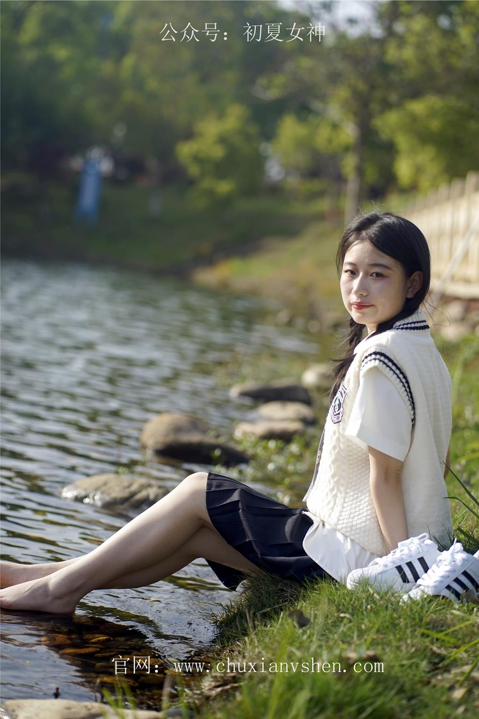 图片[24]-初夏女神 NO.039 念念 春秋JK套搭配三叶草贝壳头鞋[115P] – 速更版-美库