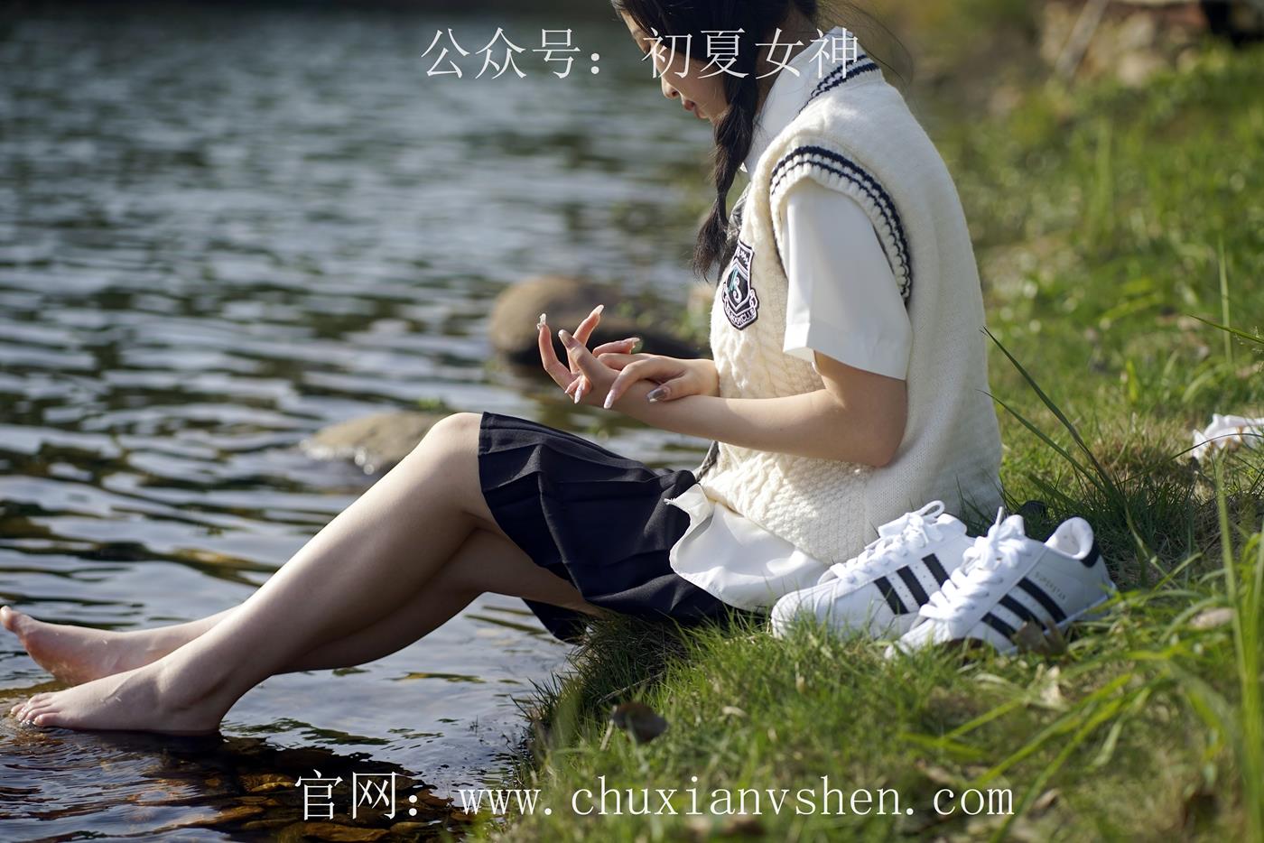 图片[27]-初夏女神 NO.039 念念 春秋JK套搭配三叶草贝壳头鞋[115P] – 速更版-美库