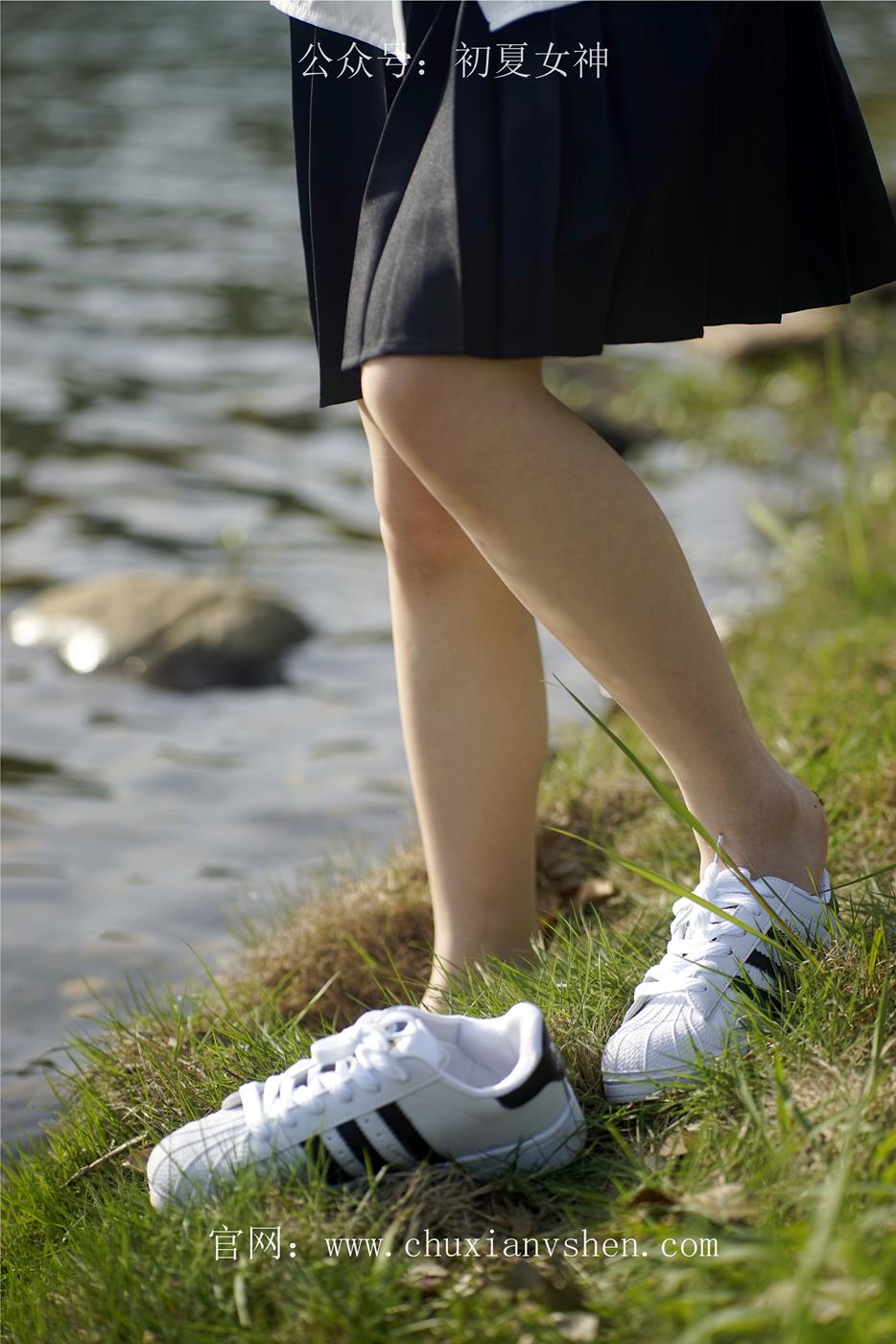 图片[33]-初夏女神 NO.039 念念 春秋JK套搭配三叶草贝壳头鞋[115P] – 速更版-美库