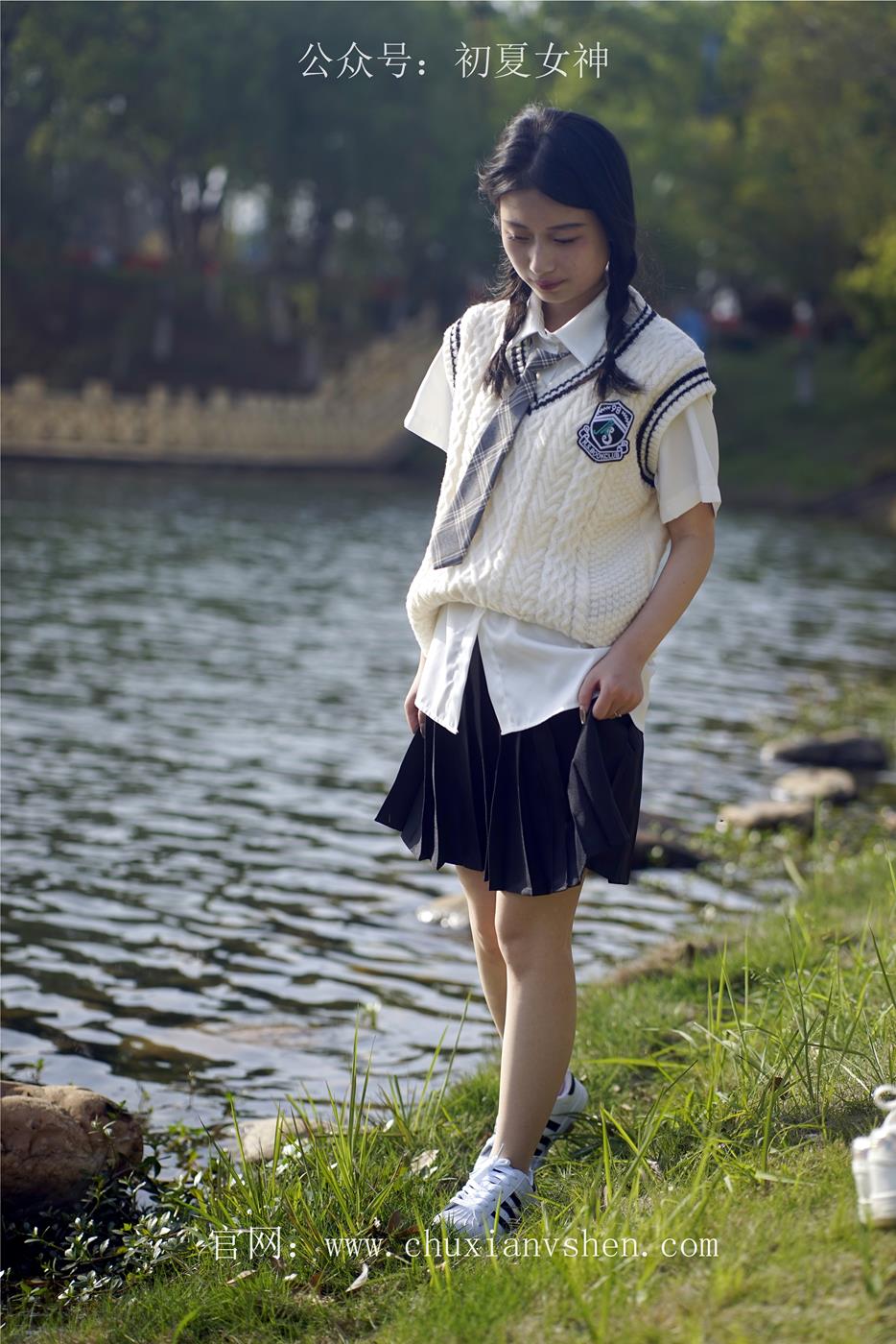 图片[43]-初夏女神 NO.039 念念 春秋JK套搭配三叶草贝壳头鞋[115P] – 速更版-美库