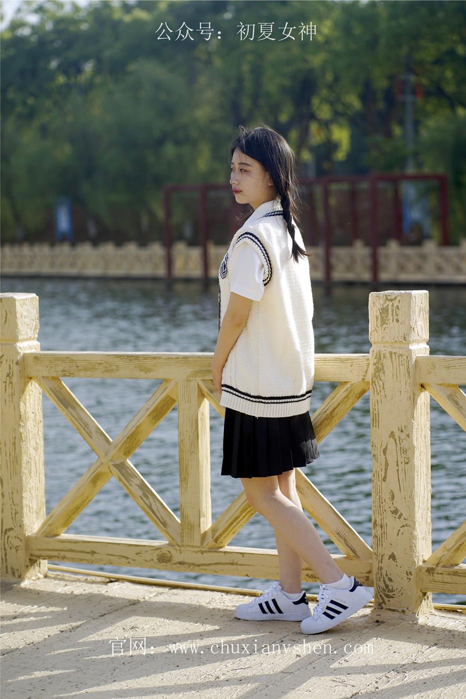 图片[47]-初夏女神 NO.039 念念 春秋JK套搭配三叶草贝壳头鞋[115P] – 速更版-美库