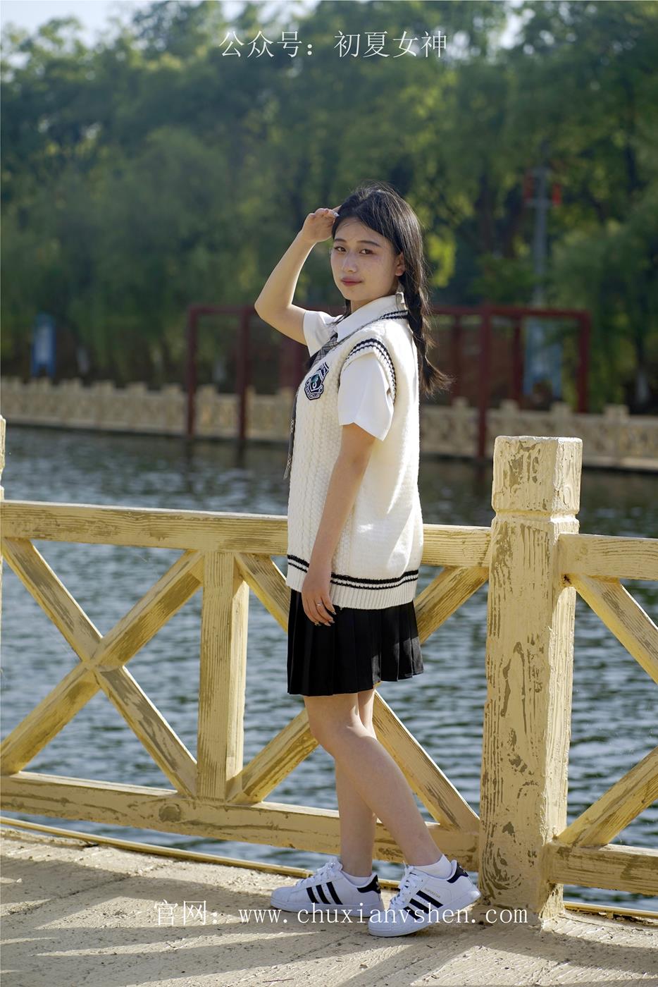 图片[48]-初夏女神 NO.039 念念 春秋JK套搭配三叶草贝壳头鞋[115P] – 速更版-美库