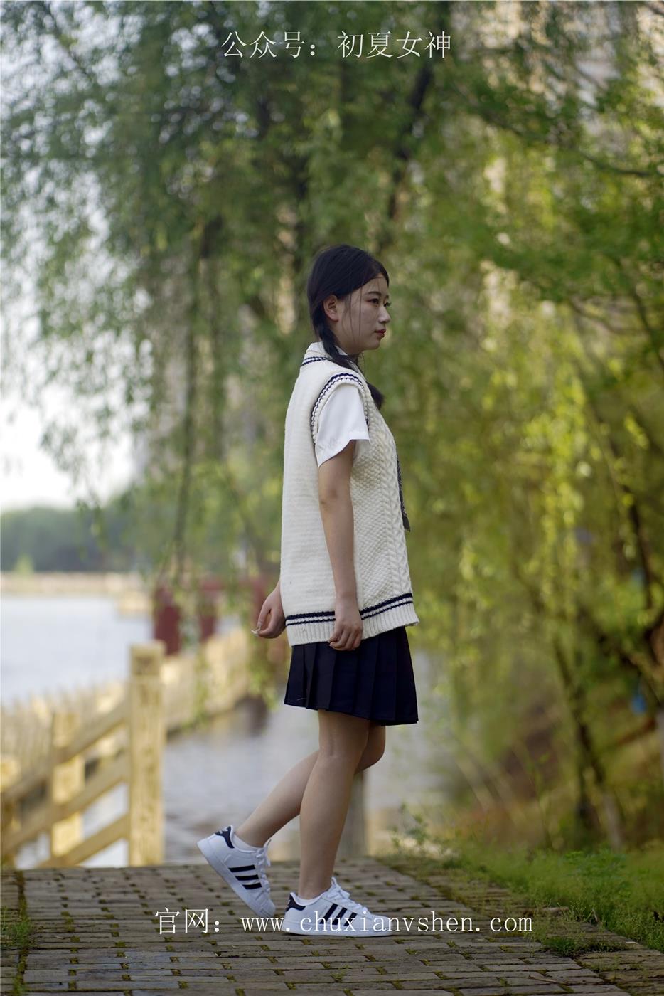 图片[57]-初夏女神 NO.039 念念 春秋JK套搭配三叶草贝壳头鞋[115P] – 速更版-美库