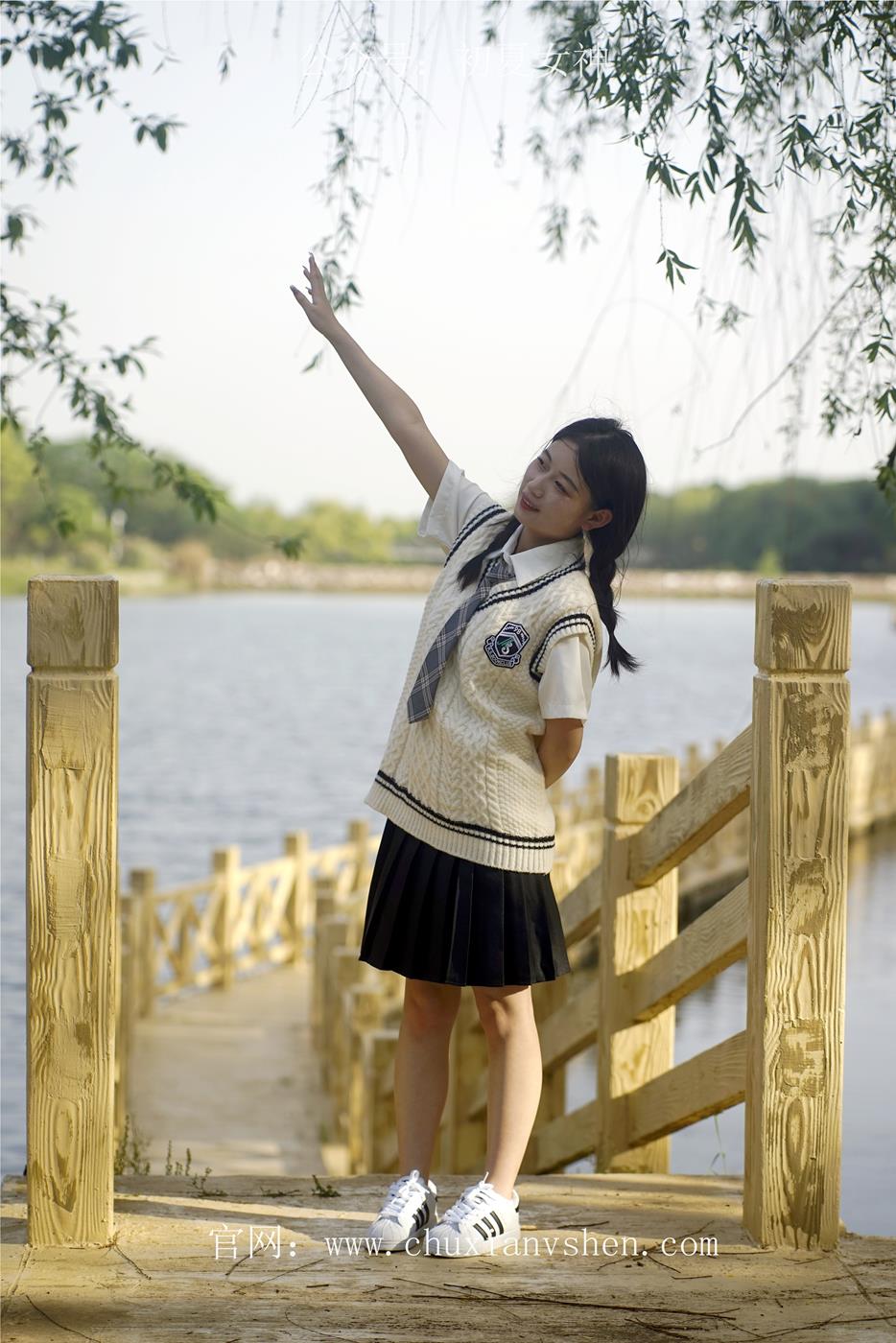 图片[61]-初夏女神 NO.039 念念 春秋JK套搭配三叶草贝壳头鞋[115P] – 速更版-美库