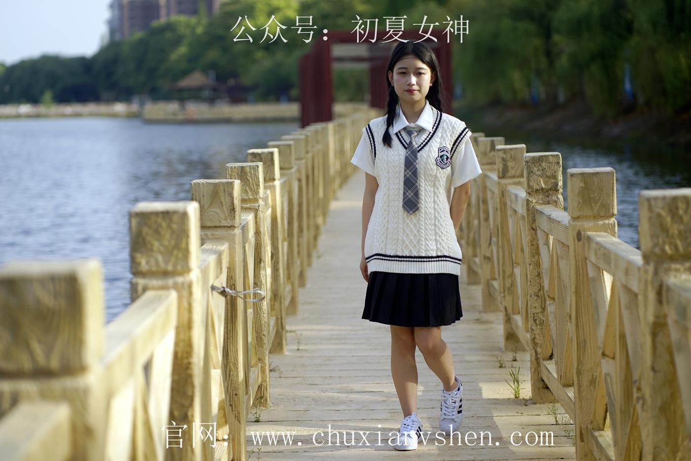 图片[73]-初夏女神 NO.039 念念 春秋JK套搭配三叶草贝壳头鞋[115P] – 速更版-美库