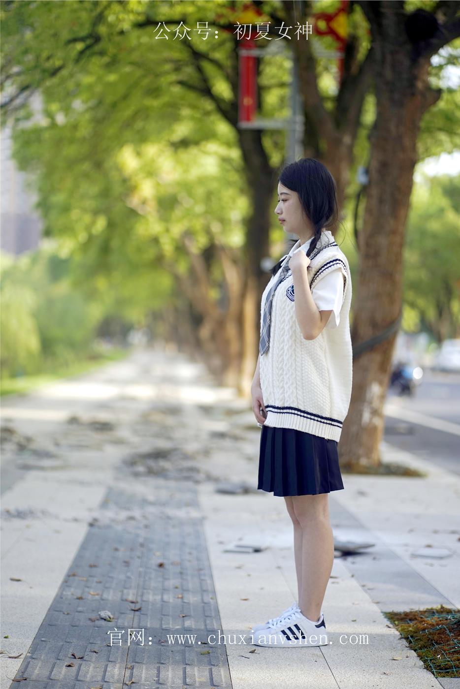 图片[76]-初夏女神 NO.039 念念 春秋JK套搭配三叶草贝壳头鞋[115P] – 速更版-美库