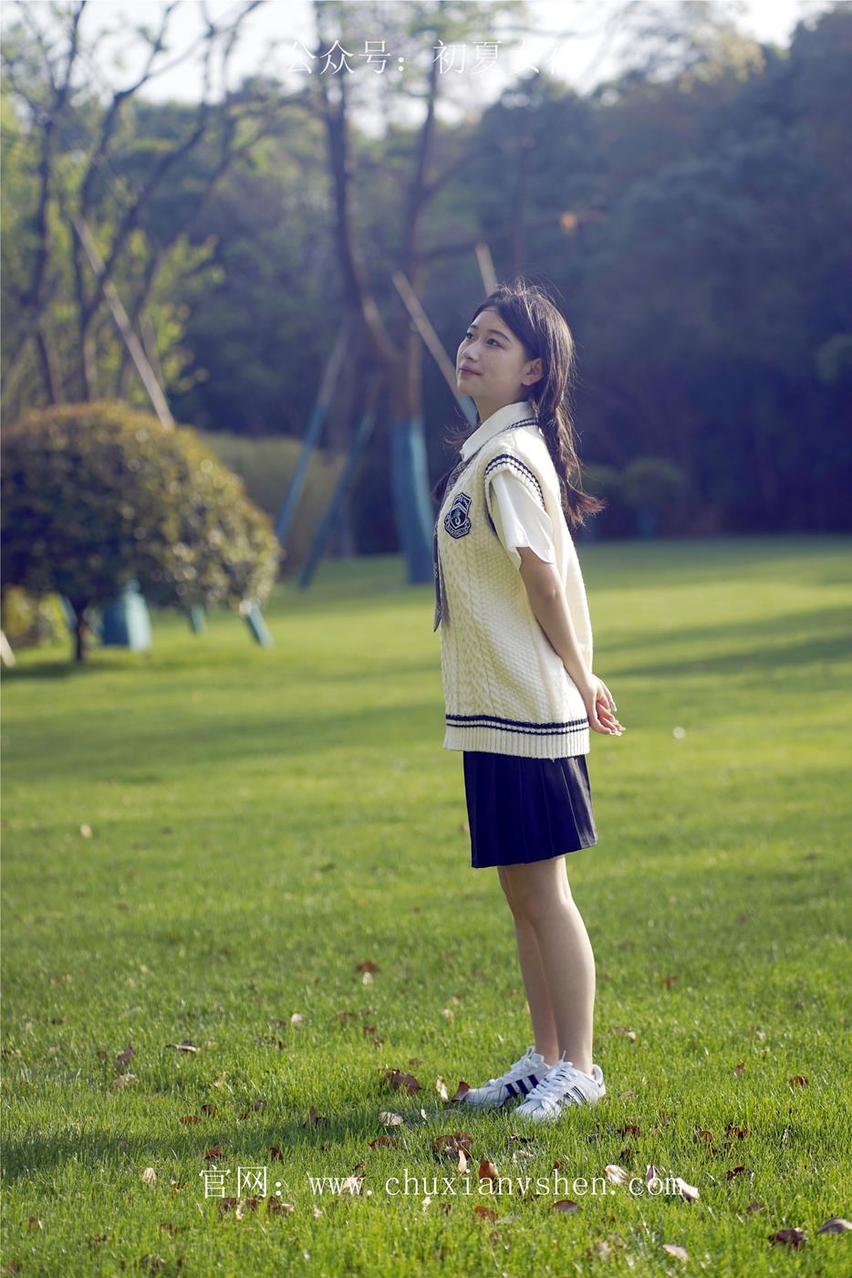 图片[78]-初夏女神 NO.039 念念 春秋JK套搭配三叶草贝壳头鞋[115P] – 速更版-美库