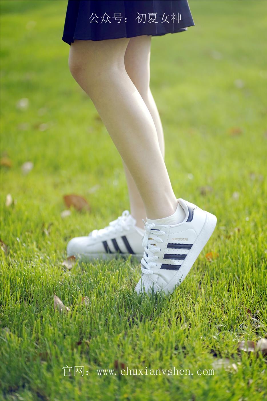 图片[82]-初夏女神 NO.039 念念 春秋JK套搭配三叶草贝壳头鞋[115P] – 速更版-美库