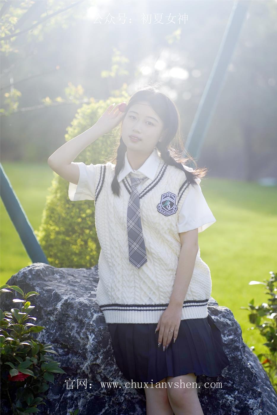 图片[87]-初夏女神 NO.039 念念 春秋JK套搭配三叶草贝壳头鞋[115P] – 速更版-美库