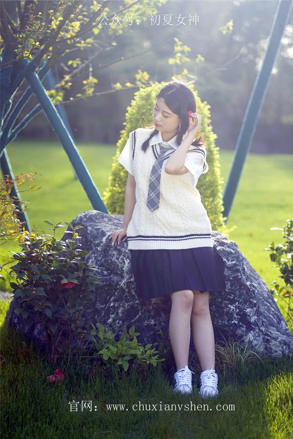 图片[91]-初夏女神 NO.039 念念 春秋JK套搭配三叶草贝壳头鞋[115P] – 速更版-美库
