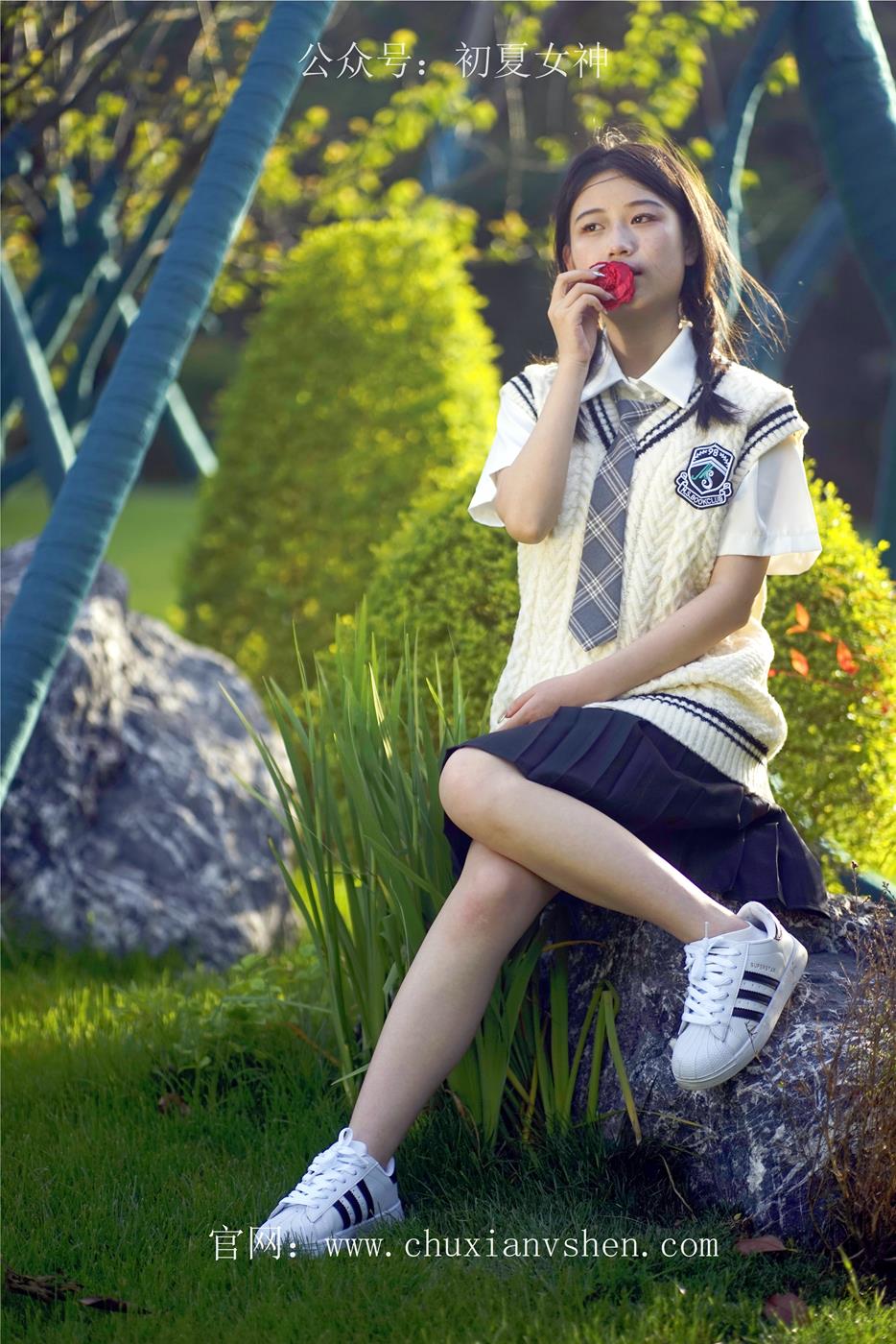 图片[97]-初夏女神 NO.039 念念 春秋JK套搭配三叶草贝壳头鞋[115P] – 速更版-美库