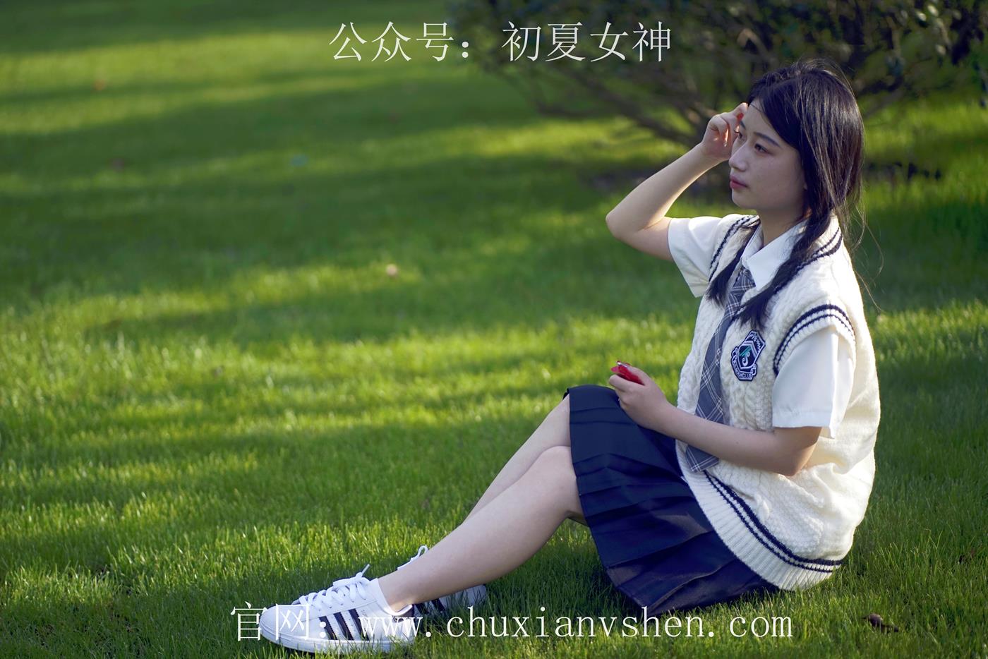 图片[104]-初夏女神 NO.039 念念 春秋JK套搭配三叶草贝壳头鞋[115P] – 速更版-美库