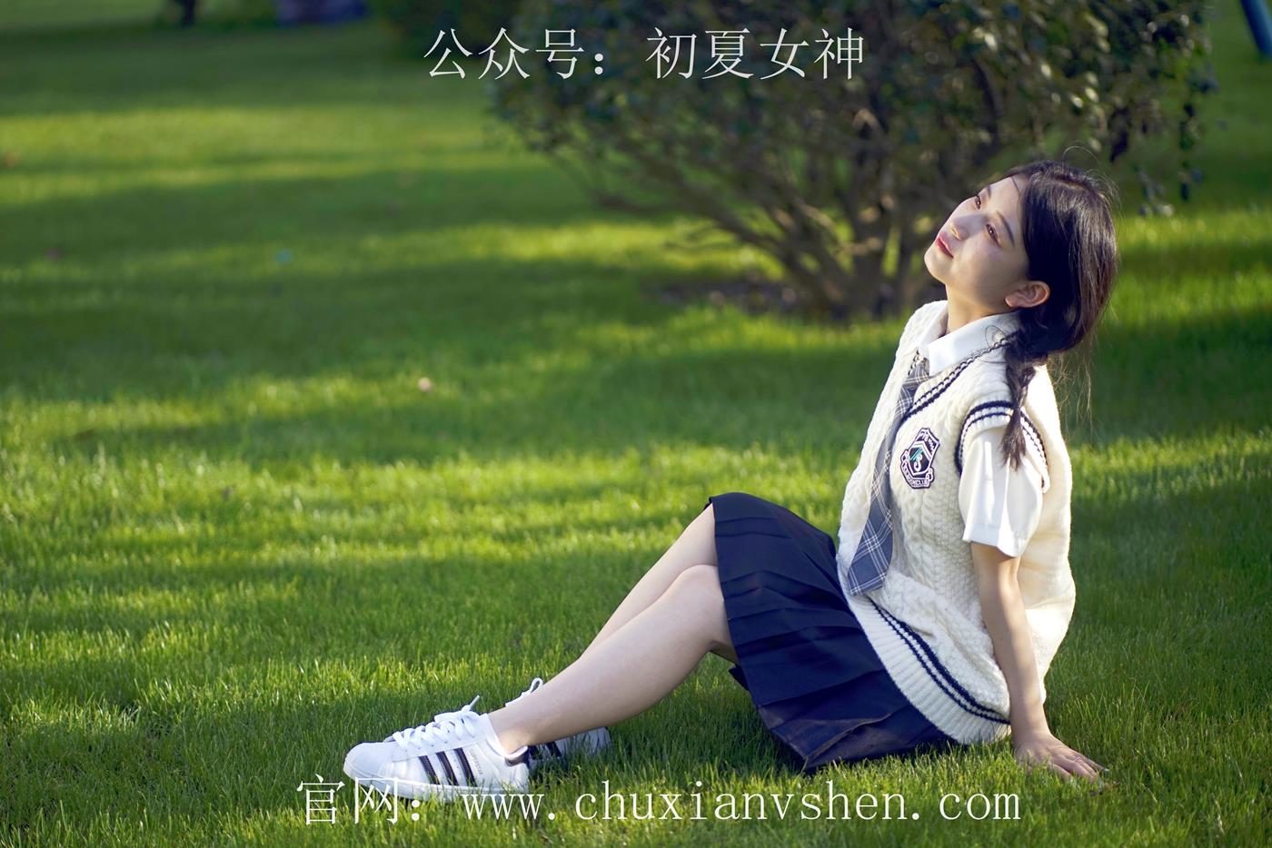 图片[105]-初夏女神 NO.039 念念 春秋JK套搭配三叶草贝壳头鞋[115P] – 速更版-美库