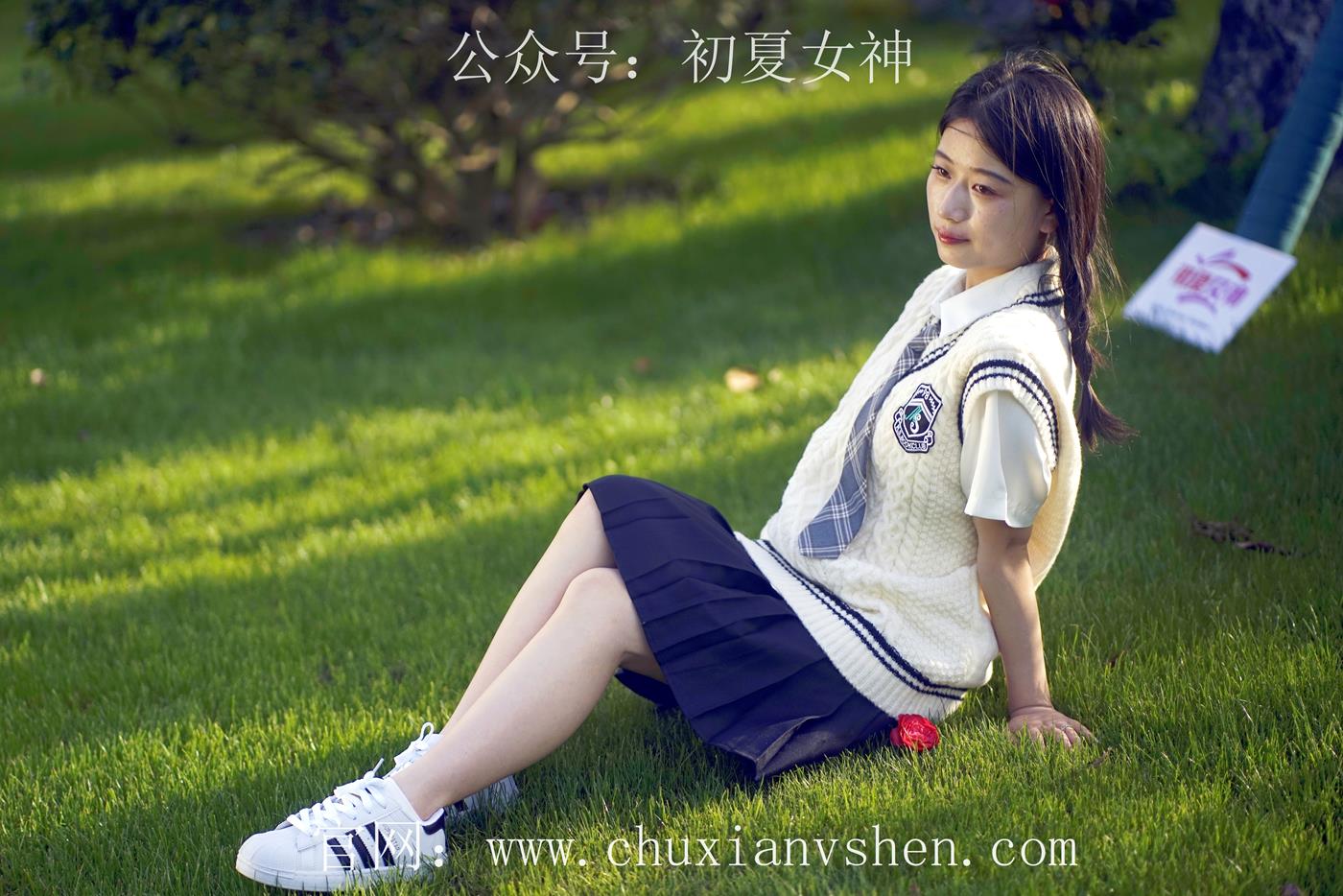 图片[106]-初夏女神 NO.039 念念 春秋JK套搭配三叶草贝壳头鞋[115P] – 速更版-美库