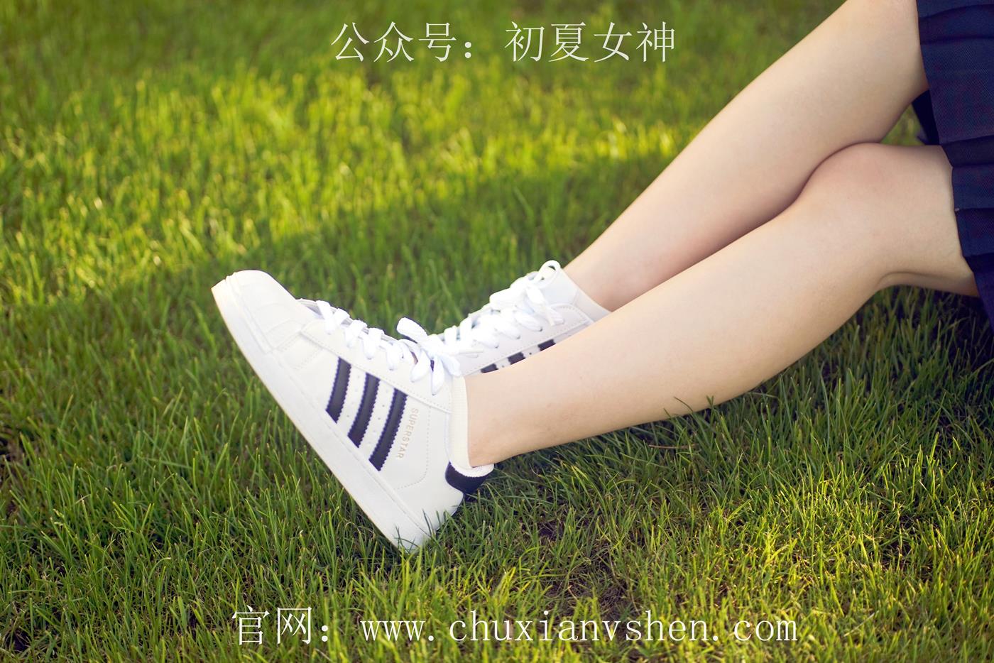 图片[108]-初夏女神 NO.039 念念 春秋JK套搭配三叶草贝壳头鞋[115P] – 速更版-美库