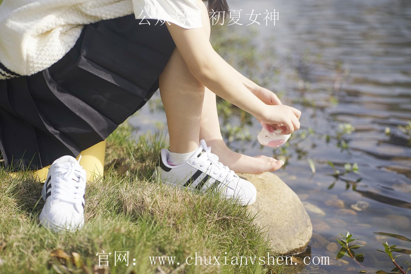 图片[115]-初夏女神 NO.039 念念 春秋JK套搭配三叶草贝壳头鞋[115P] – 速更版-美库