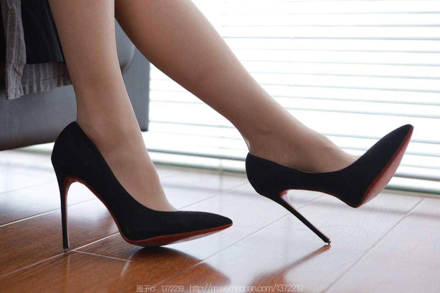 图片[22]-[IESS异思趣向] 2023.04.26 丝享家1433：小宝《旗袍半筒丝》[87P] – 速更版-美库