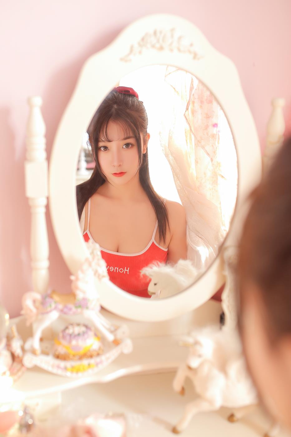 图片[17]-猫九酱 红色吊带 [18P] – 速更版-美库